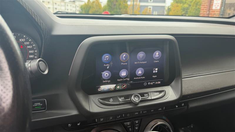 Used 2020 Chevrolet Camaro SS RWD image 25