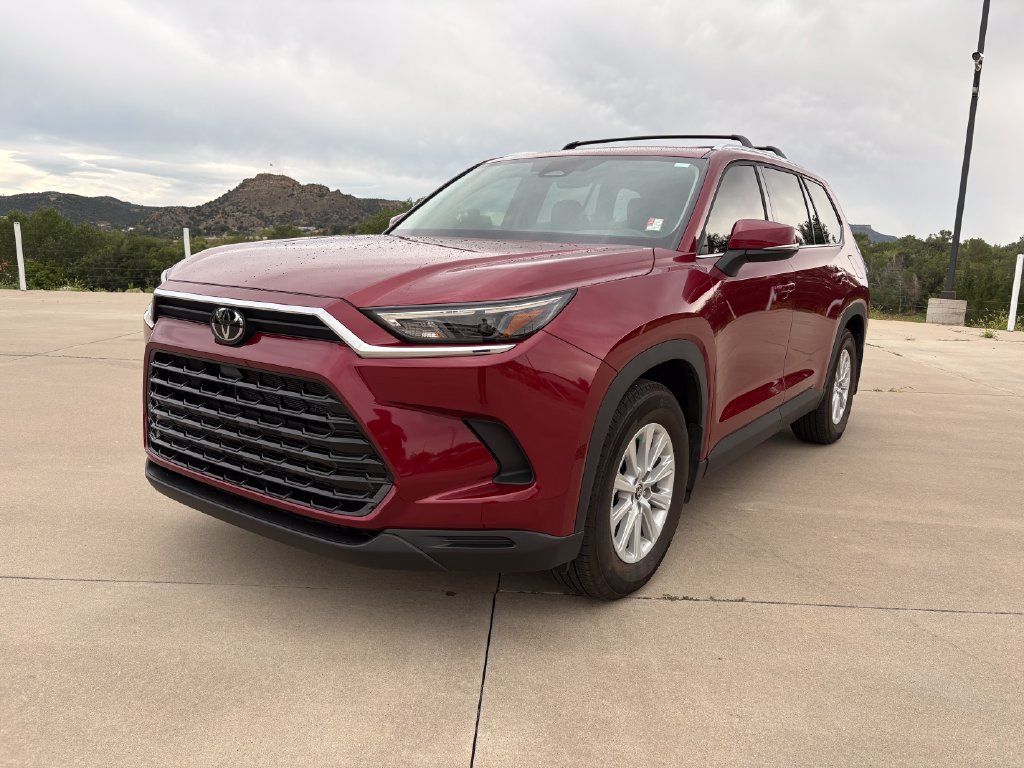 Used 2026 Toyota Grand Highlander AWD Hybrid image 1