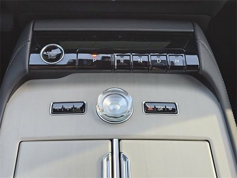 New 2025 Lincoln Navigator L Reserve w/ Jet Appearance Package image 18