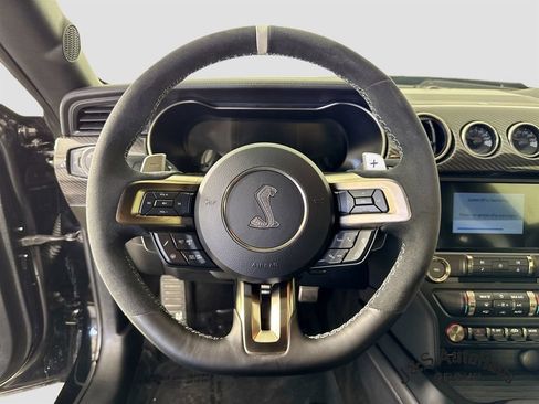 Used 2020 Ford Mustang Shelby GT500 w/ Technology Package RWD image 12
