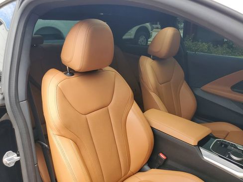 Used 2022 BMW 230i Coupe w/ Convenience Package RWD image 12