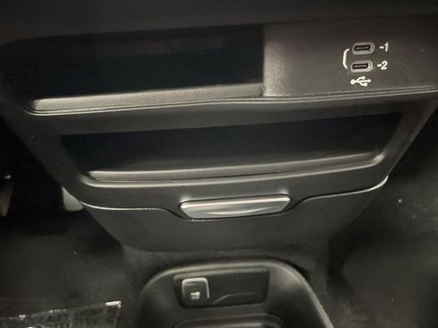 New 2026 Chrysler Pacifica Select image 23