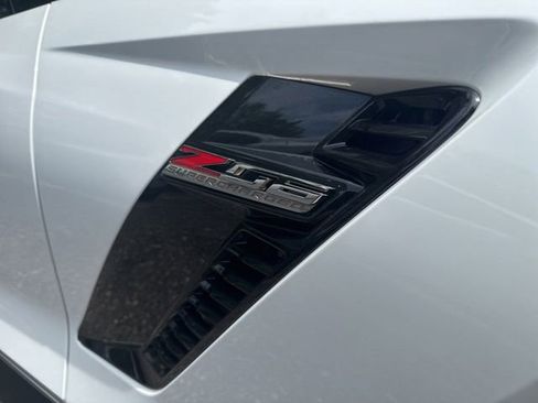 Used 2017 Chevrolet Corvette Z06 RWD image 20