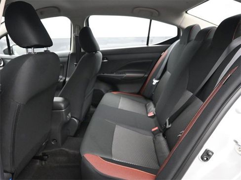 New 2025 Nissan Versa SR w/ Trunk Package image 13