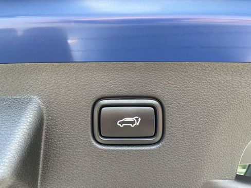 Used 2023 Kia Sportage SX FWD image 9