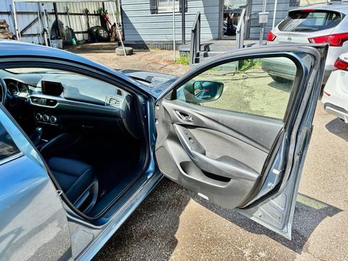 Used 2017 MAZDA MAZDA6 Sport FWD image 18