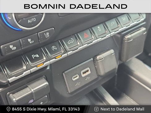 Used 2019 Chevrolet Silverado 1500 High Country image 29