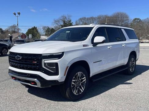 New 2026 Chevrolet Suburban Z71 w/ Comfort Package image 6