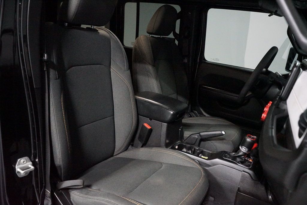 Used 2024 Jeep Wrangler Unlimited Sport AWD/4WD image 27