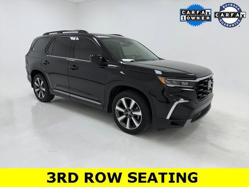 Used 2025 Honda Pilot Elite image 1