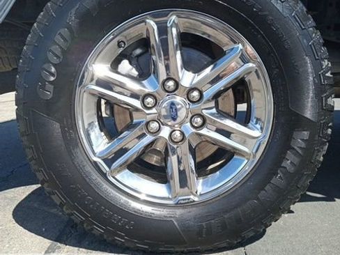 Used 2025 Ford F150 XLT w/ Equipment Group 301A Standard AWD/4WD image 18