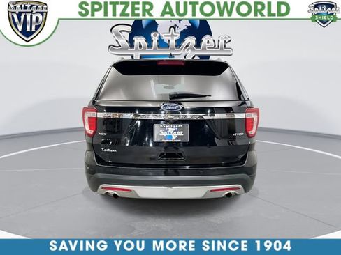 Used 2017 Ford Explorer XLT AWD/4WD image 9