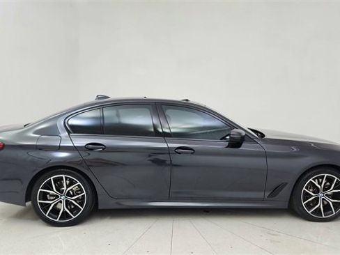 Used 2022 BMW 540i xDrive w/ Executive Package image 6