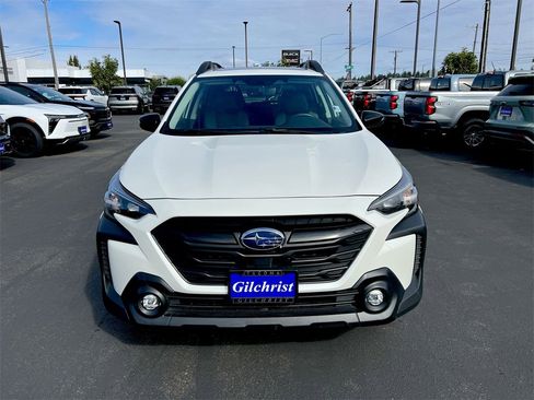 Used 2024 Subaru Outback Onyx Edition image 25