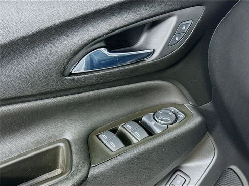 Used 2021 Chevrolet Equinox Premier image 18