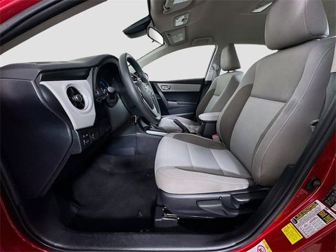 Certified 2017 Toyota Corolla LE image 17