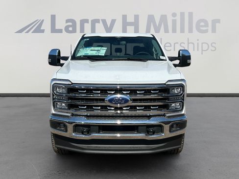New 2026 Ford F250 Lariat w/ Chrome Package AWD/4WD image 8