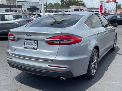 Used 2020 Ford Fusion SEL FWD image 3