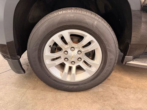 Used 2020 Chevrolet Tahoe LT image 16