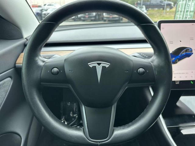 Used 2019 Tesla Model 3 Standard Range Plus RWD image 23