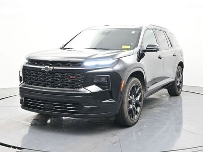 Used 2024 Chevrolet Traverse RS