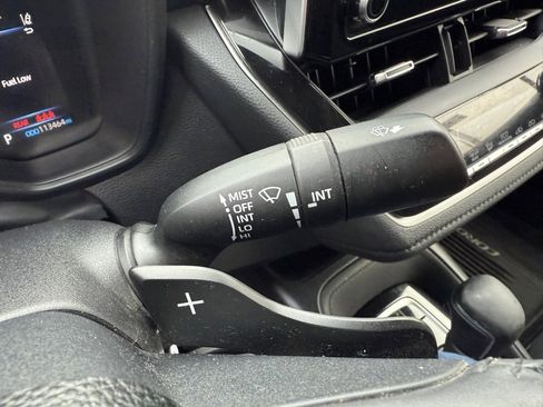 Used 2020 Toyota Corolla SE image 27