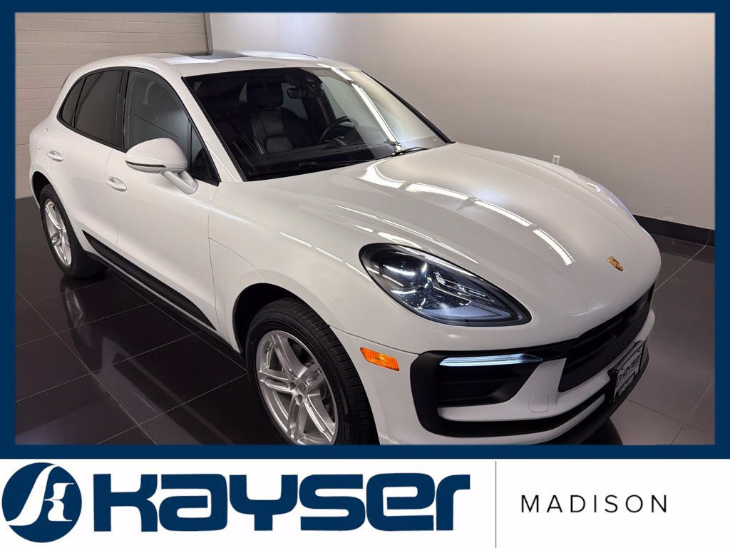 Used 2024 Porsche Macan AWD/4WD image 1