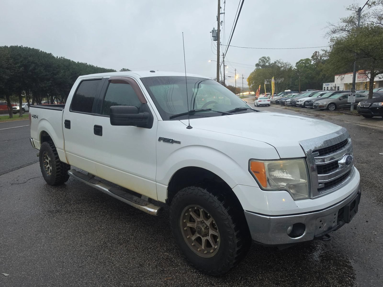 Used 2014 Ford F150 XLT w/ Trailer Tow Package AWD/4WD image 2