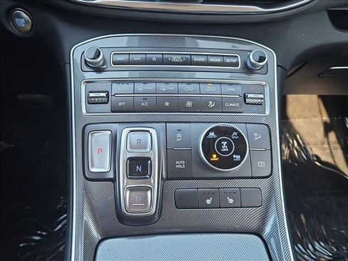 Used 2023 Hyundai Santa Fe SEL image 12