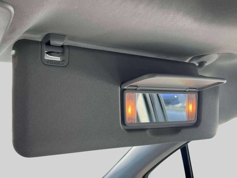 Certified 2021 Toyota Sienna XLE FWD image 34