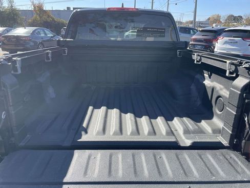 Used 2023 Nissan Frontier S w/ Technology Package image 21