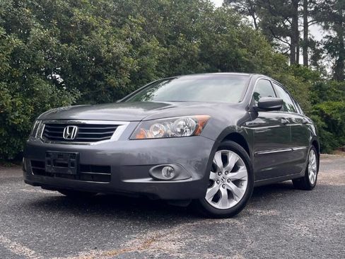 Used 2009 Honda Accord EX-L image 2