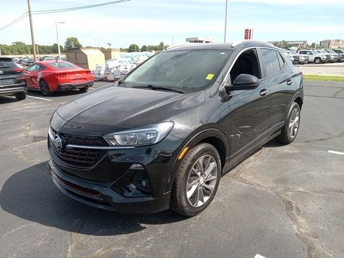 Used 2021 Buick Encore GX Select w/ Sport Touring Package image 3