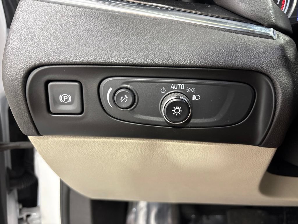 Used 2021 Buick Enclave Premium w/ Surround and Sites Package AWD/4WD image 44