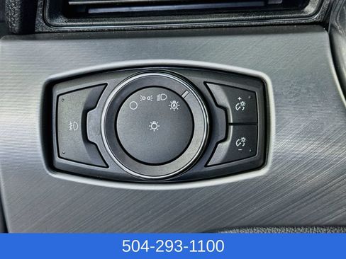 Used 2018 Ford Mustang Premium RWD image 12
