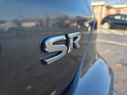 Used 2021 Nissan Kicks SR w/ Exterior Package image 8