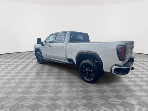New 2026 GMC Sierra 2500 AT4 w/ AT4 Premium Plus Package AWD/4WD image 6