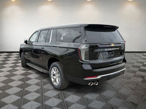New 2026 Chevrolet Suburban Premier AWD/4WD image 7