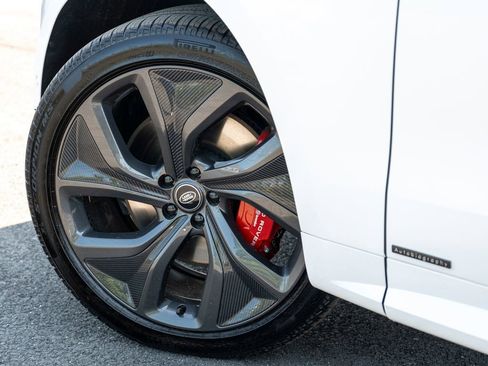 New 2025 Land Rover Range Rover Sport Autobiography image 9