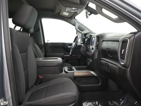 Used 2021 Chevrolet Silverado 1500 LT Trail Boss w/ Bed Protection Package AWD/4WD image 12
