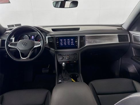 Used 2020 Volkswagen Atlas Cross Sport SE AWD/4WD image 26