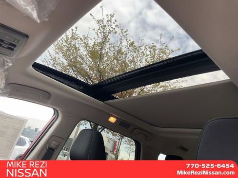 New 2026 Nissan Pathfinder SV w/ SV Premium Package FWD image 13