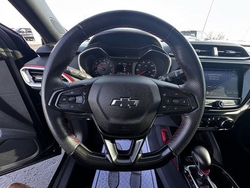 Used 2021 Chevrolet TrailBlazer RS w/ Convenience Package image 14