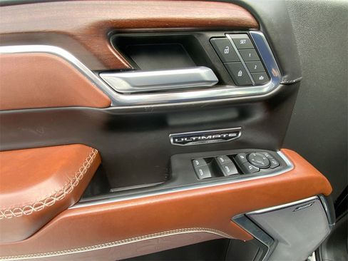 Used 2023 GMC Sierra 1500 Denali Ultimate image 21