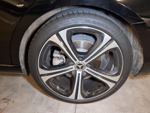 Used 2022 Mercedes-Benz C 300 Sedan image 18