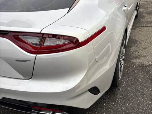 Used 2018 Kia Stinger GT AWD/4WD image 10