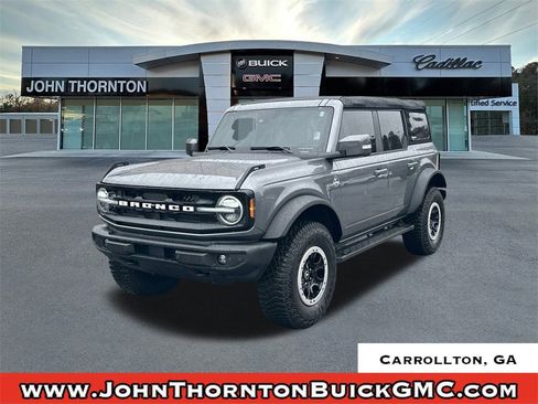 Used 2024 Ford Bronco Outer Banks w/ Sasquatch Package image 1
