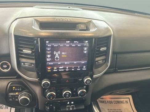 Used 2020 RAM 1500 Big Horn AWD/4WD image 12