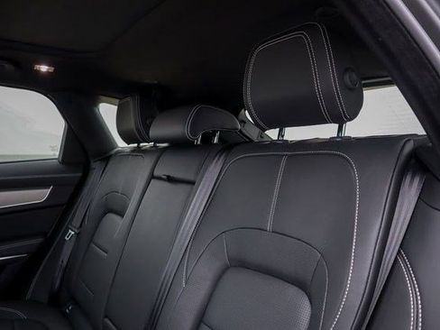 Used 2025 Jaguar F-PACE R-Dynamic S image 32