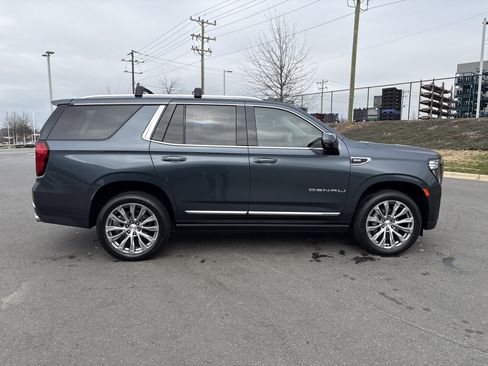 Used 2021 GMC Yukon Denali image 10